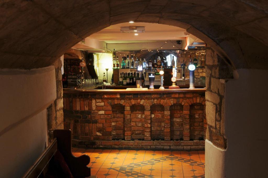 The Swan Hotel - Bradford-On-Avon Esterno foto