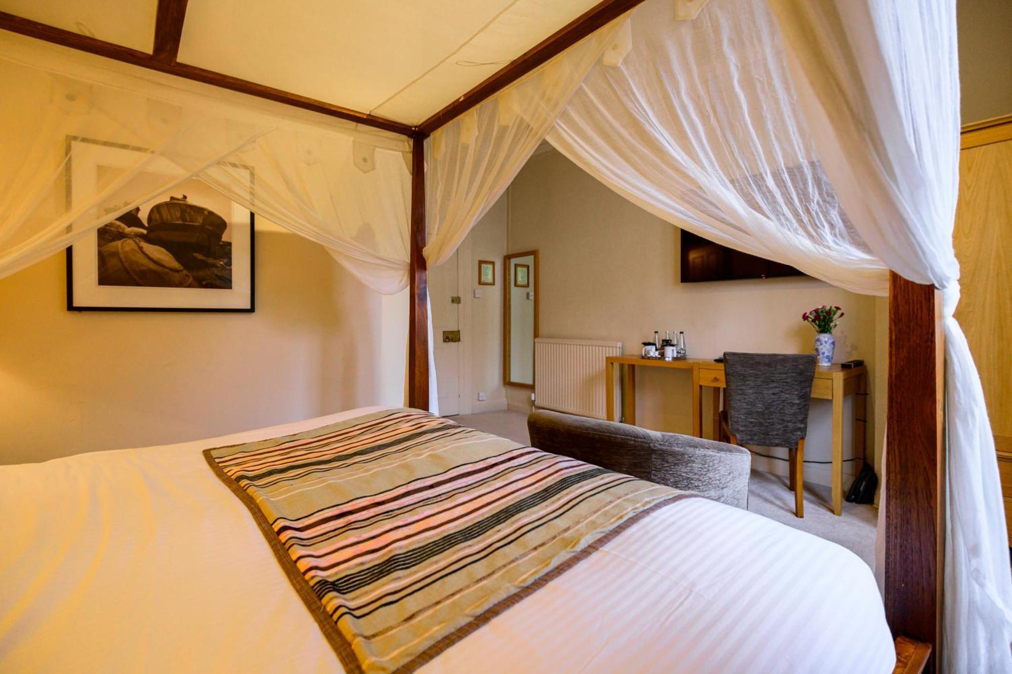 The Swan Hotel - Bradford-On-Avon Esterno foto
